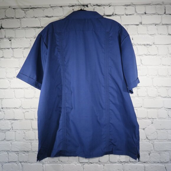 NWT - Men's Short Sleeve Cuban Guayabera Shirt - Navy - Picture 4 of 4